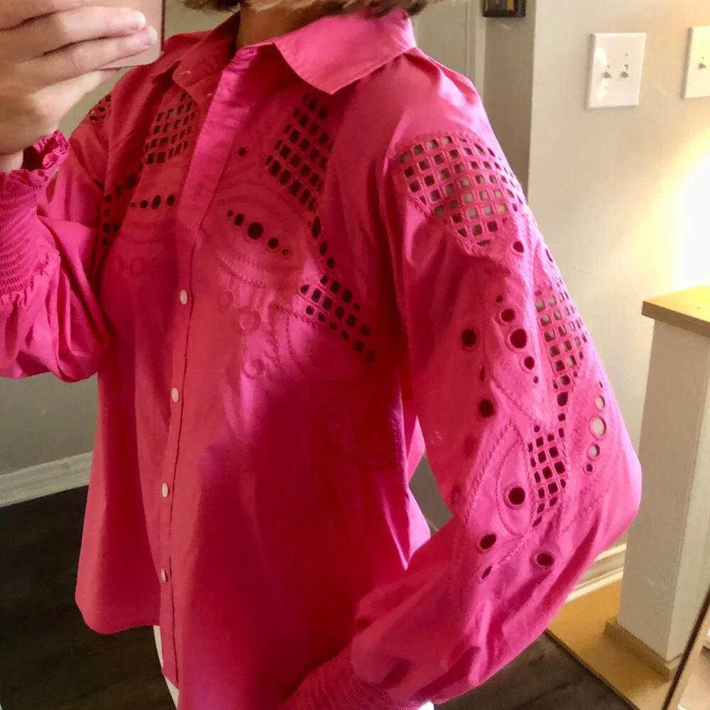 Elie Tahari Pink Eyelet Puff Sleeve Button-down blouse Org. $395 - Picture 5 of 10